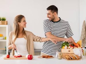 Pengantin Baru, Ini 5 Tips Siapkan Sahur Pertama