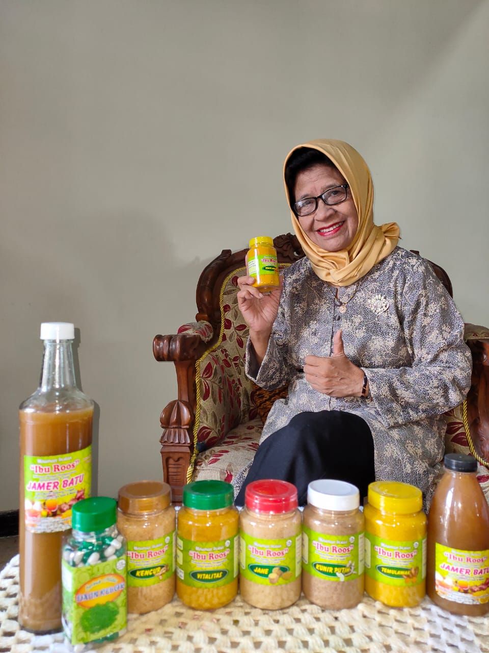 Cerita Roos Nurningsih, Menginspirasi Millenial Lewat Jamu