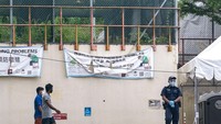 Ditambahkan MOH bahwa kebanyakan pekerja migran yang positif virus Corona ini, mengalami gejala ringan dan kini dipantau di fasilitas-fasilitas isolasi masyarakat atau di bangsa-bangsal umum. 