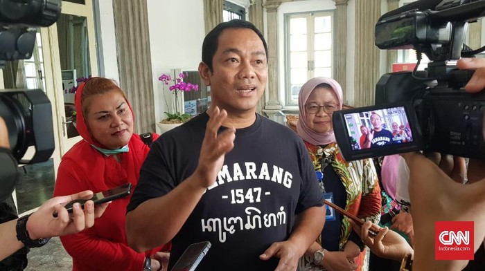 Wali Kota Semarang Hendrar Prihadi beri penjelasan soal PSBB