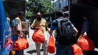 Sejauh ini, total 19 asrama pekerja asing di Singapura telah ditetapkan sebagai area isolasi, menyusul lonjakan kasus virus Corona dari kalangan pekerja migran.