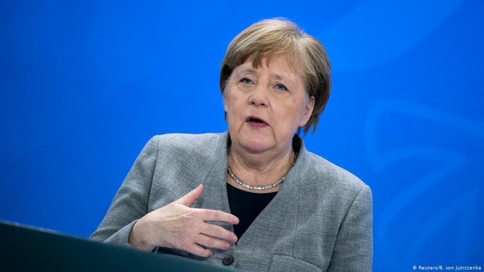 Angela Merkel Peringatkan Agar Tidak Terburu-buru Longgarkan Lockdown
