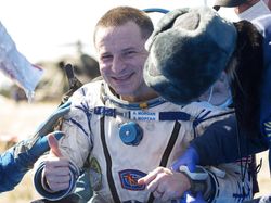 Momen Astronaut Balik ke Bumi yang Berbeda Gegara Corona