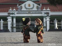 Romantisme Jogja dalam Balutan Toys Photography