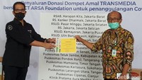 Donasi ini merupakan aksi nyata CT ARSA Foundation bersama TRANSMEDIA yang menaungi TRANS TV, TRANS7, detikcom, CNN Indonesia, CNBC Indonesia, Detik Network dan Transvision atas dukungan dan partisipasi pemirsa dan pembaca TRANSMEDIA.