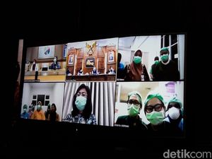 Khofifah Kirim Bunga dan Dengar Curhatan Tenaga Medis Wanita di Hari kartini