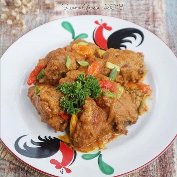 ayam besengek