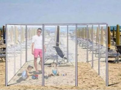 Foto: Seperti Ini Berjemur di Pantai Setelah Corona Reda