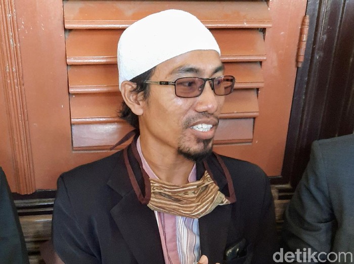 Korban penipuan yang dilakukan pasutri di Bondowoso terus bertambah. Seorang warga Jember lapor polisi karena mengaku ditipu sebesar Rp 840 juta.