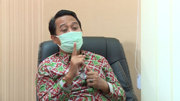 Ketua Umum IDI Daeng M Faqih