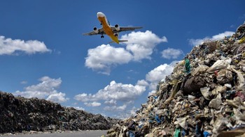 Bahkan menurut penelitian ada 275 ton sampah yang dihasilkan di seluruh dunia dengan komposisi 3.2 juta ton sampah sedotan plastik. Jes Aznar/Getty Images.