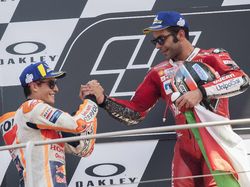 Video: Petrucci Juara MotoGP Prancis, Rossi Jatuh Lagi