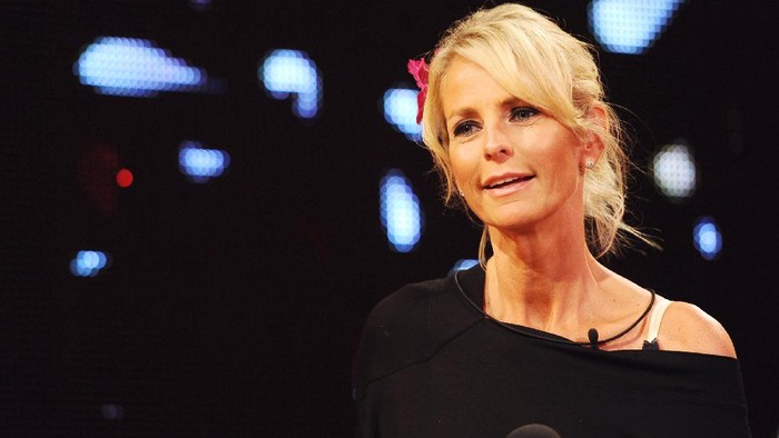 BOREHAMWOOD, ENGLAND - SEPTEMBER 10:  Ulrika Jonsson is evicted from the Big Brother house during the final of Ultimate Big Brother on September 10, 2010 in Borehamwood, England.  (Photo by Ian Gavan/Getty Images)