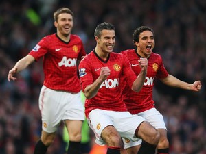 Erik ten Hag Mau Bawa Van Persie ke MU?