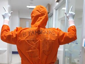 Bambang Cari Petugas Medis Pakai APD Bepe20, Sudah Ketemu?