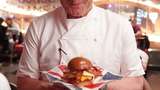 6 Fakta Gordon Ramsay, Chef Galak yang Punya 58 Restoran