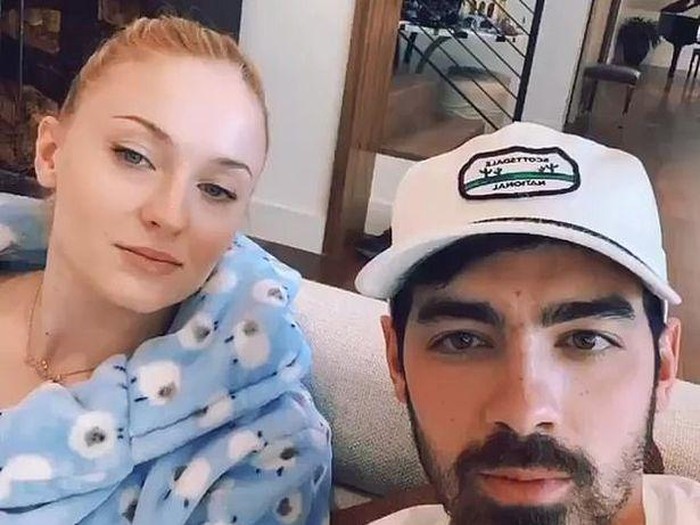 Joe Jonas dan Sophie Turner donasikan makanan