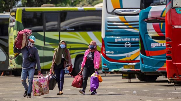 Pelabuhan Merak Tak Jadi Hentikan Layanan untuk Pemudik