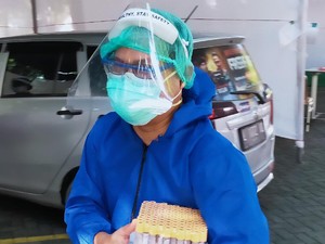 2 Dari 156 Pengguna Jalan Rapid Test Drive Thru di RS Husada Utama Positif Corona