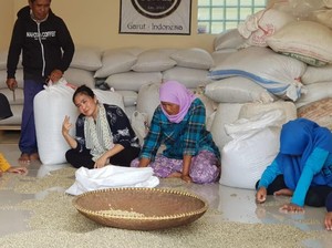 Mereka Pejuang Ekonomi, Kartini Masa Kini