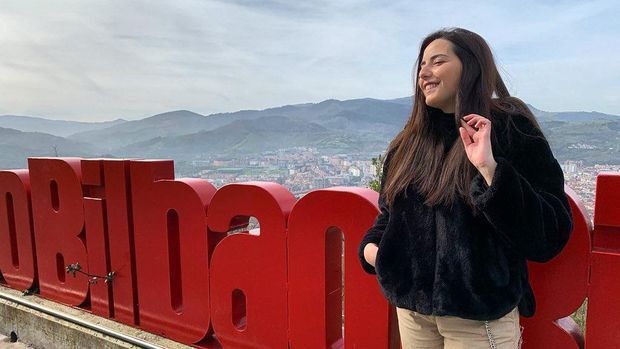 Mahasiswa yang diantarkan supir taksi dari Spanyol ke Italia