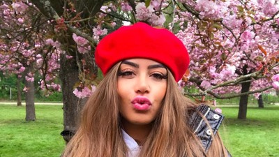 Paras Adik Perempuan Neymar, Rafaella Santos