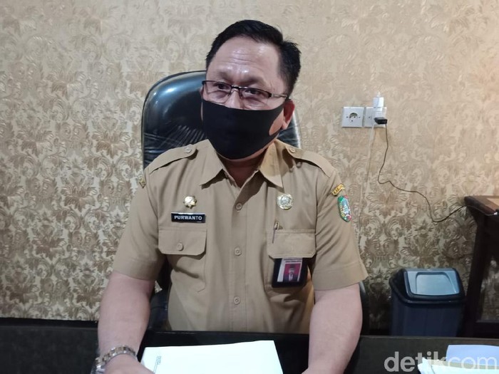 Kepala Dinas Tenaga Kerja Jombang Purwanto