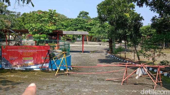 Umbul Cokro di Klaten yang ditutup