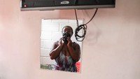 Saat ini para pekerja seks komersial di Kolombia juga berjuang bertahan hidup di tengah situasi yang serba tak menentu akibat wabah virus Corona. Sarmiento/AFP via Getty Images