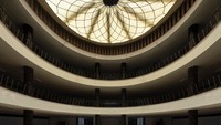 Mall besar yang sudah ditinggalkan sejak akhir tahun 90an.
