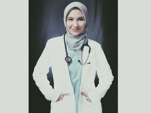 Setelah Jadi Dokter, Sarah Shahab Benar-benar Tinggalkan Dunia Artis