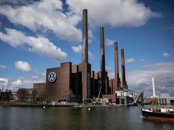 Penampakan Bumi yang Tengah Berjibaku Menghadapi Krisis