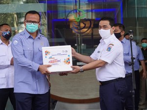 Diterima Wagub Riza, Menteri Edhy Serahkan 10,5 Ton Ikan untuk DKI