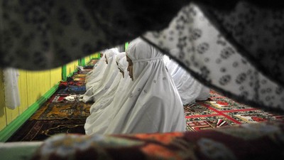 Tarekat Naqsabandiah Sudah Laksanakan Sholat Tarawih Jamaah