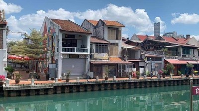 Foto: Before-After Sungai Melaka Jadi Jernih Gegara Corona