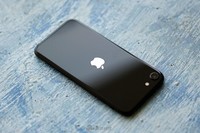 iPhone SE