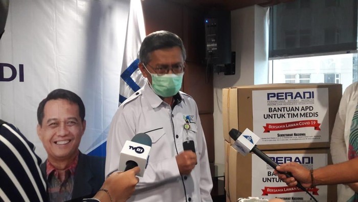 Peradi Sumbang Ribuan APD