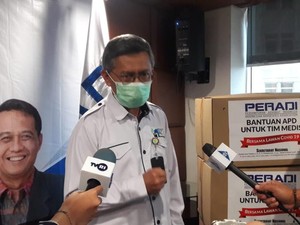 Peradi Sumbang Ribuan APD untuk Tenaga Medis Corona