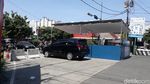 Hari Pertama PSBB di Tegal, Kendaraan Masih Bisa Menerobos Barikade