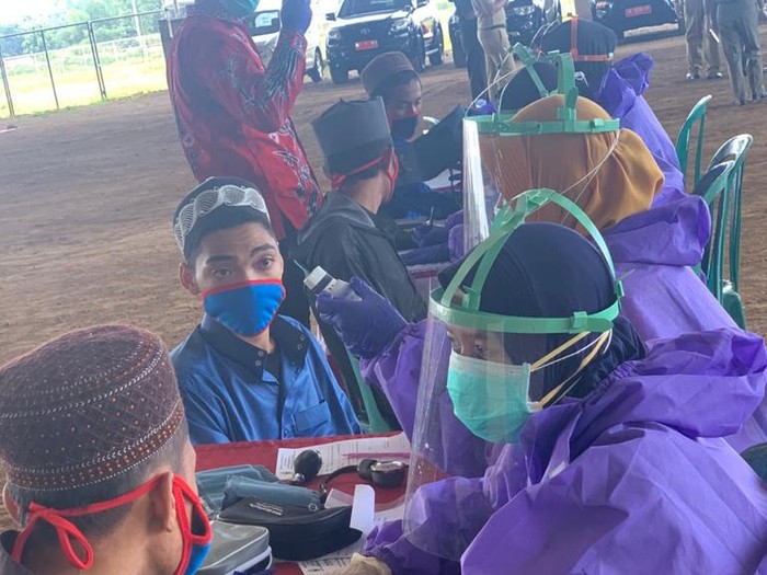 santri Temboro test Kesehatan sblm pulang