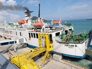 Angkutan Logistik Tetap Bisa Nyeberang Meski Mudik Dilarang