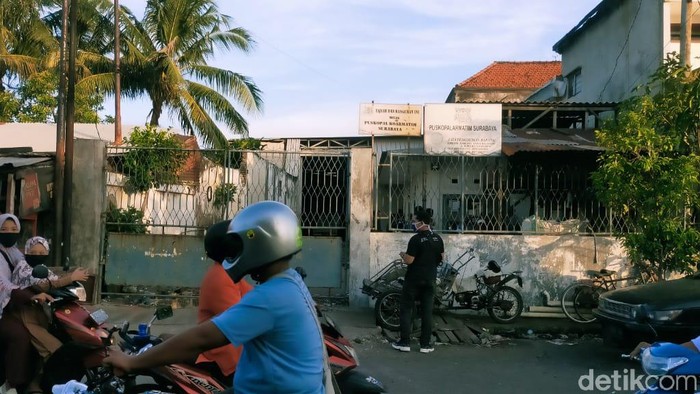 teroris di surabaya