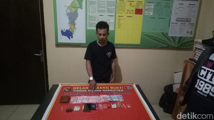 Polres Lombok Barat menangkap bandar dan kurir sabu (dok. Istimewa)