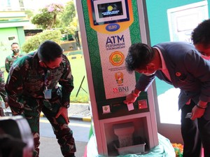 Mau Dapat Beras Gratis? Datang ke 10 ATM Ini Saja!