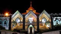 Guna memutus rantai penyebaran COVID-19, pengurus masjid tersebut meniadakan aktivitas beribadah termasuk pelaksanaan shalat tarawih seiring ditetapkannya 1 Ramadhan 1441 Hijriah yang jatuh pada Jumat, 24 April 2020 oleh pemerintah. ANTARA FOTO/Arnas Padda
