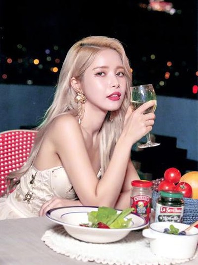 Solar MAMAMOO Solar MAMAMOO