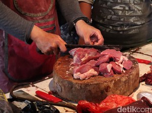 Cegah Peredaran Daging Babi, Pemkot Bandung Sidak 34 Pasar