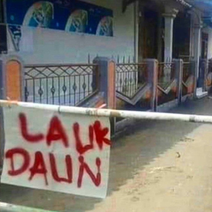 Bikin Ngakak Rupa rupa Spanduk Lockdown Khas Indonesia Bikin Ngakak Rupa rupa Spanduk Lockdown Khas Indonesia