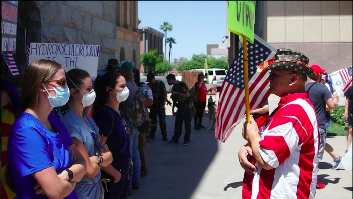 Hadapi Demonstran Anti-Lockdown, Tenaga Medis AS Malah Dapat Cibiran