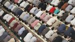 Salat Tarawih Pertama di Aceh Tanpa Pyshical Distancing